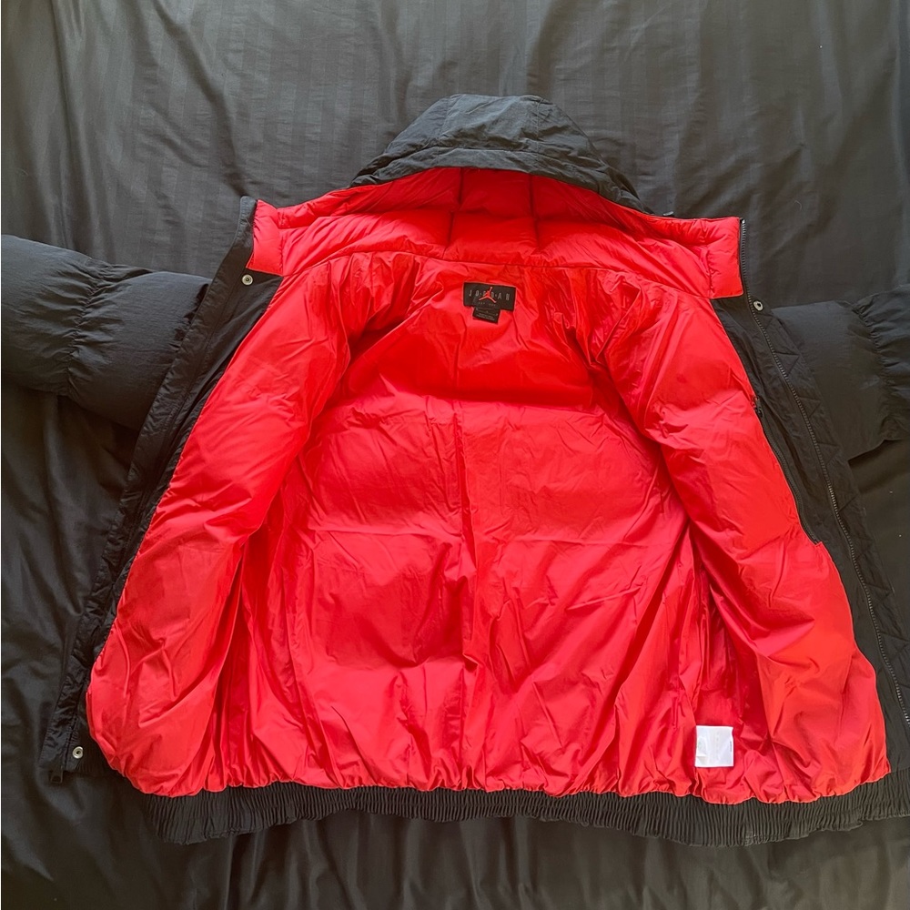 Brand new puffer jacket